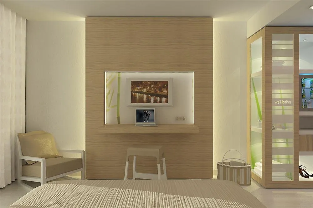 Oxygen Lifestyle Hotel Viserbella di Rimini 4*,