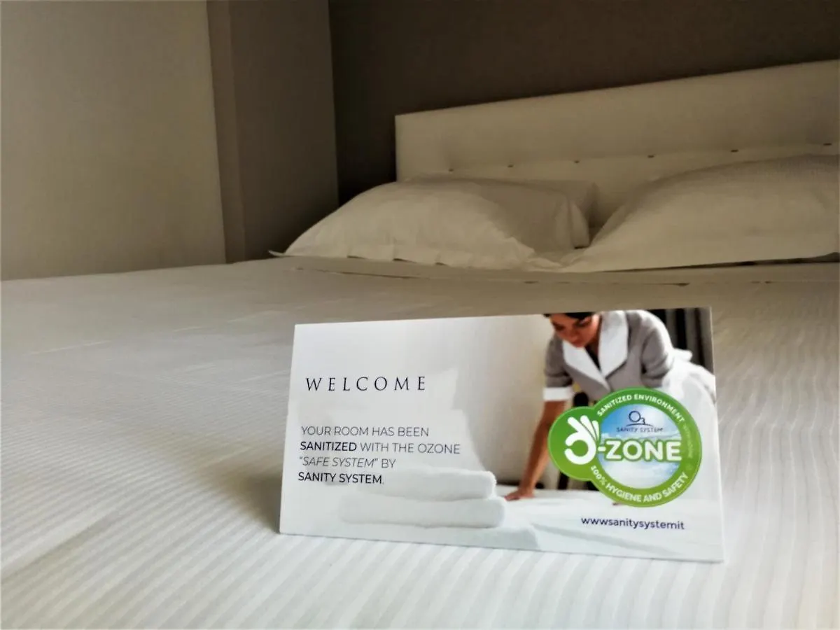 Oxygen Lifestyle Hotel Viserbella di Rimini 4*,  Italien