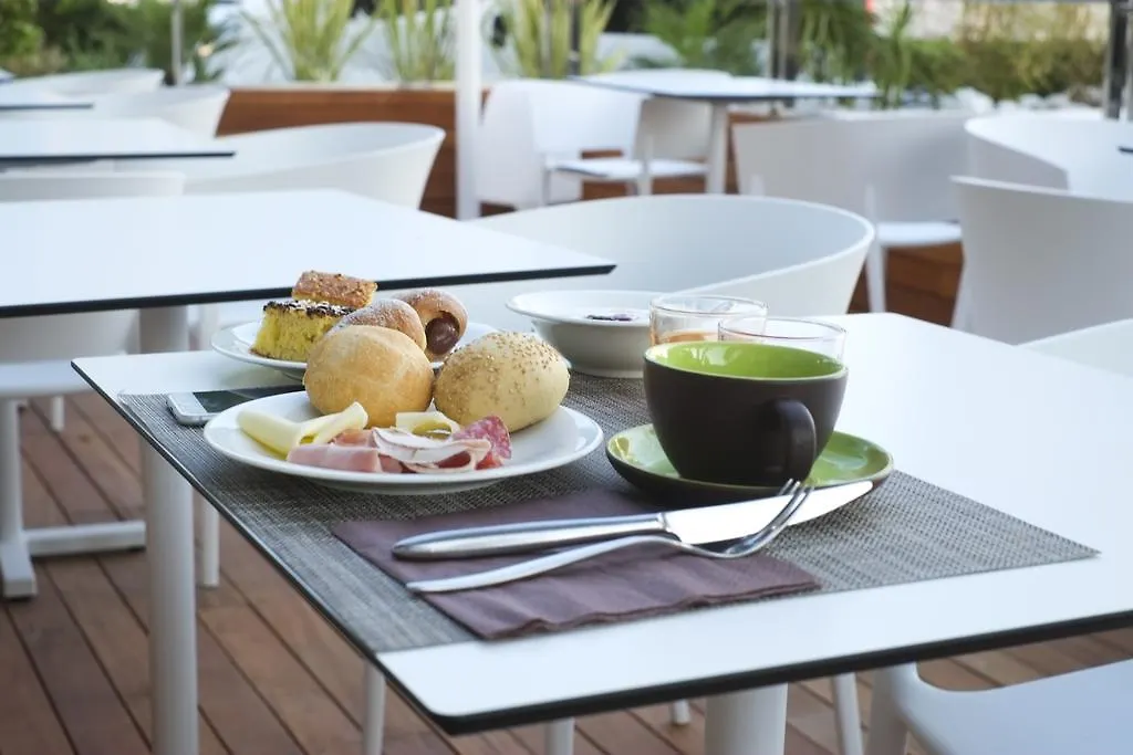 Oxygen Lifestyle Hotel Viserbella di Rimini